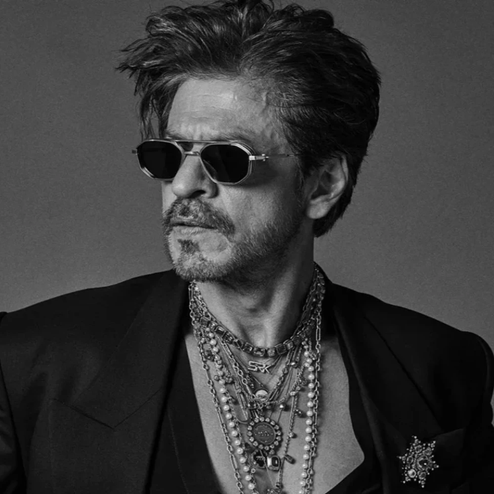 Shah Rukh Khan's King look LEAKED, actor's team requests to keep 'magic alive' after photo spreads like wildfire