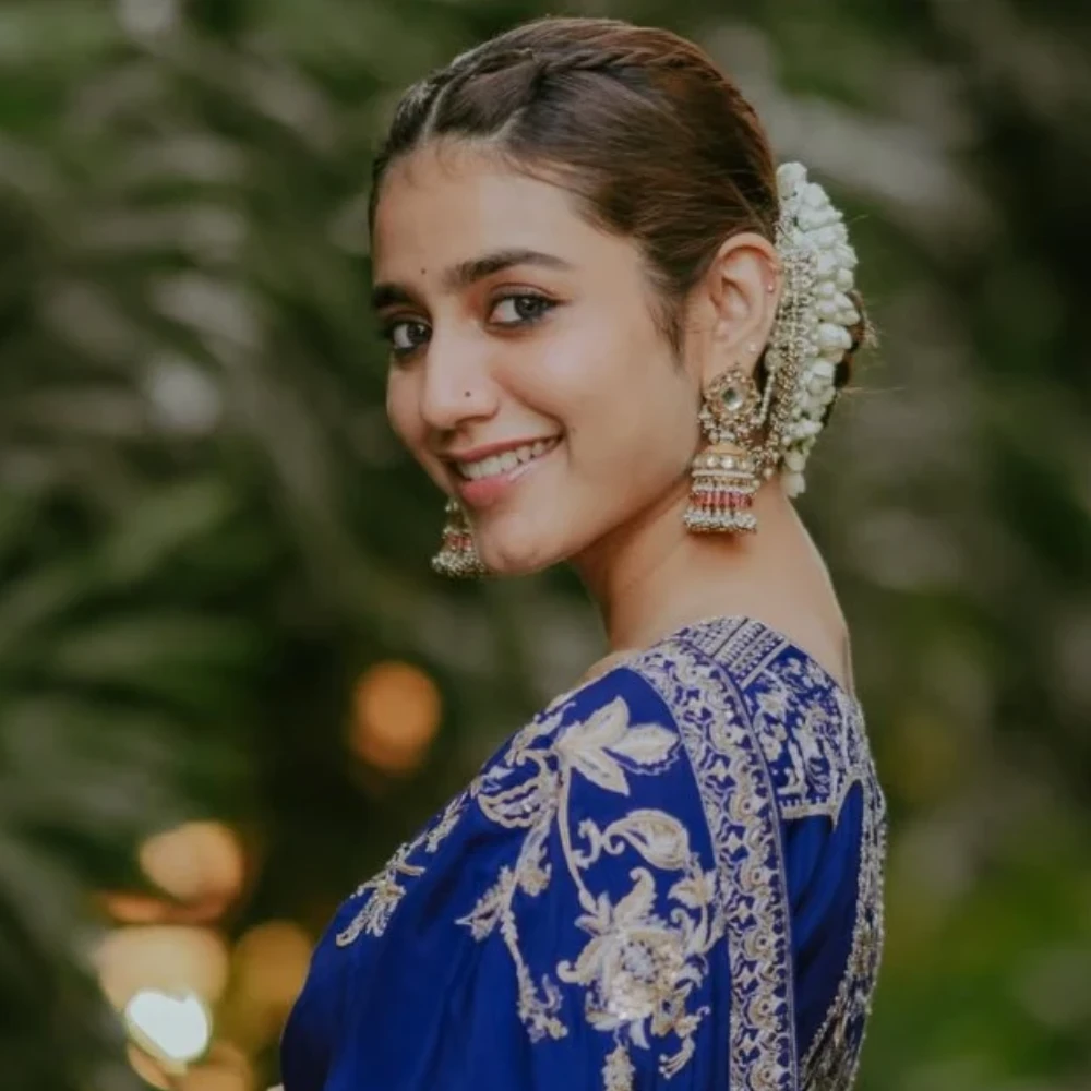 Would Priya Prakash Varrier be better for Janhvi Kapoor’s role in Param Sundari? Upset netizens react on seeing her in background 