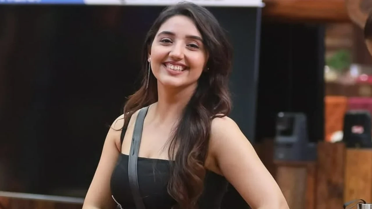 Ashnoor Kaur gets immunity after Kunickaa Sadanand loses her captaincy (Pic Credit: Ashnoor Kaur Instagram) Ashnoor Kaur