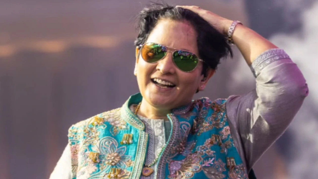 Navratri 2025 songs playlist: 9 best Falguni Pathak garba tracks