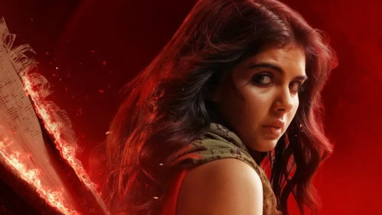 Lokah Worldwide Box Office: Kalyani Priyadarshan's superhero movie collects Rs 80 crore in 5 days, eyes Rs 100 crore mark (Credits: Wayfarer Films) Kalyani Priyadarshan
