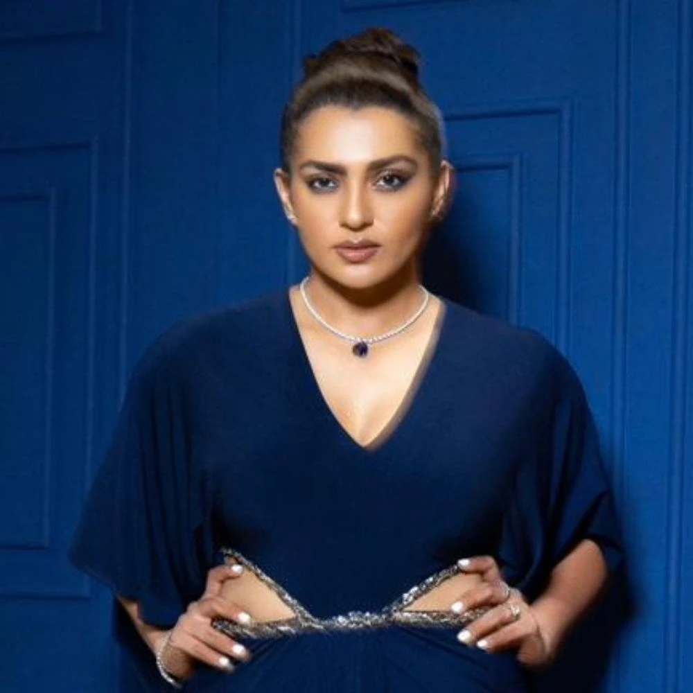 Breaking: National Award winner Parvathy Thiruvothu joins Don Palathara and Dileesh Pothan for upcoming Malayalam drama Breaking: National Award winner Parvathy Thiruvothu joins Don Palathara and Dileesh Pothan for upcoming Malayalam drama