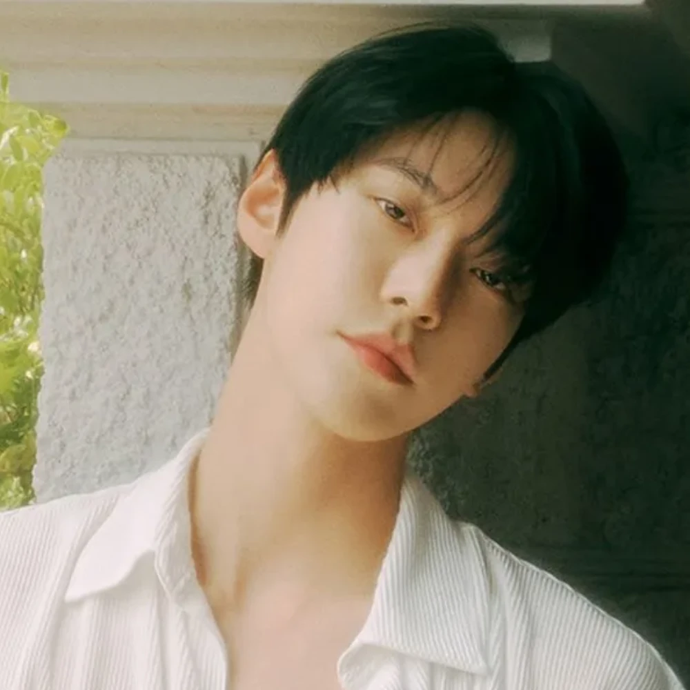 NCT’s Doyoung and Jungwoo confirm December military enlistments to serve in active duty and army band