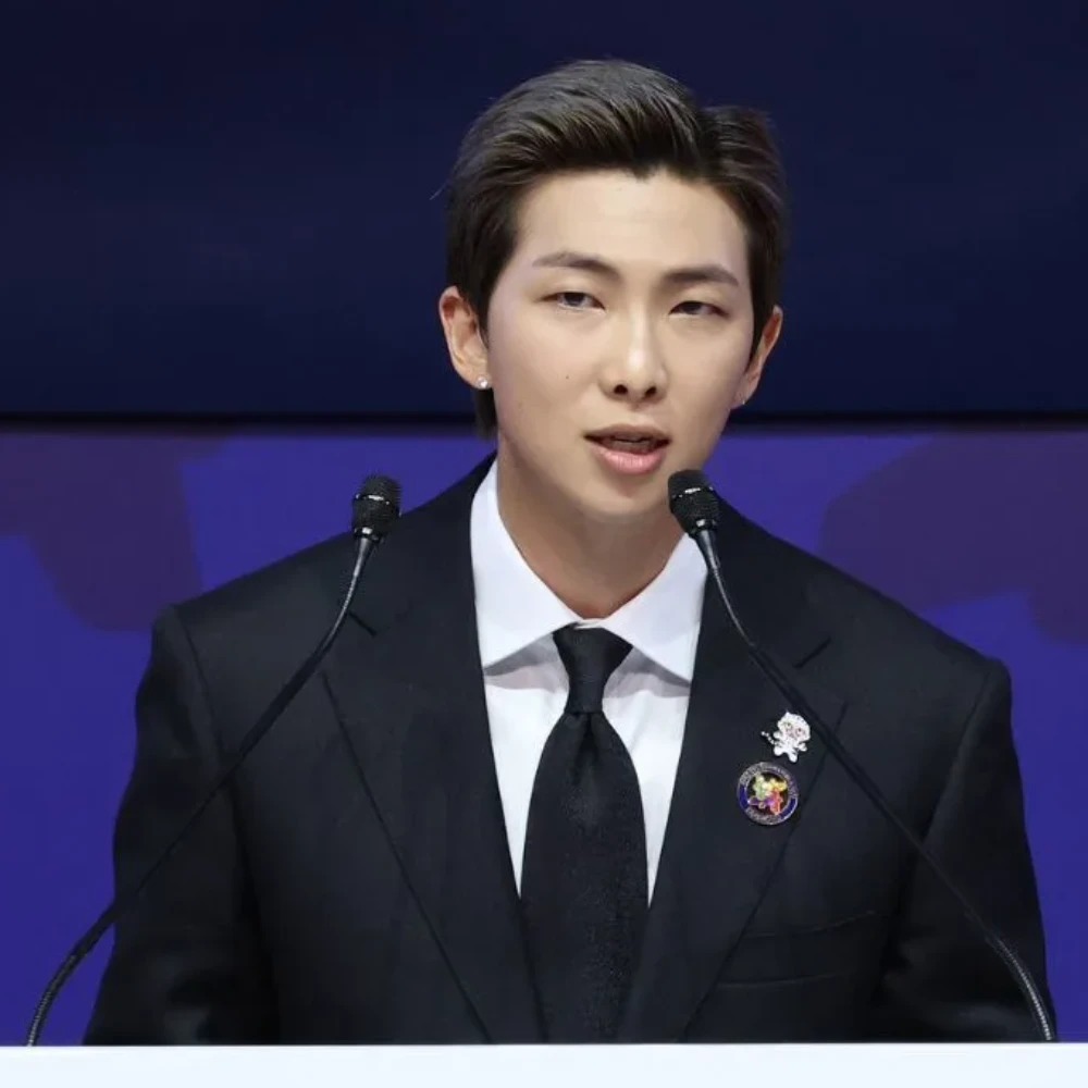 RM compares K-pop to Korean dish bibimbap, says he was ‘lucky’ to meet BTS and ARMY: ‘We sang on streets’ RM compares K-pop to Korean dish bibimbap, says he was ‘lucky’ to meet BTS and ARMY: ‘We sang on streets’