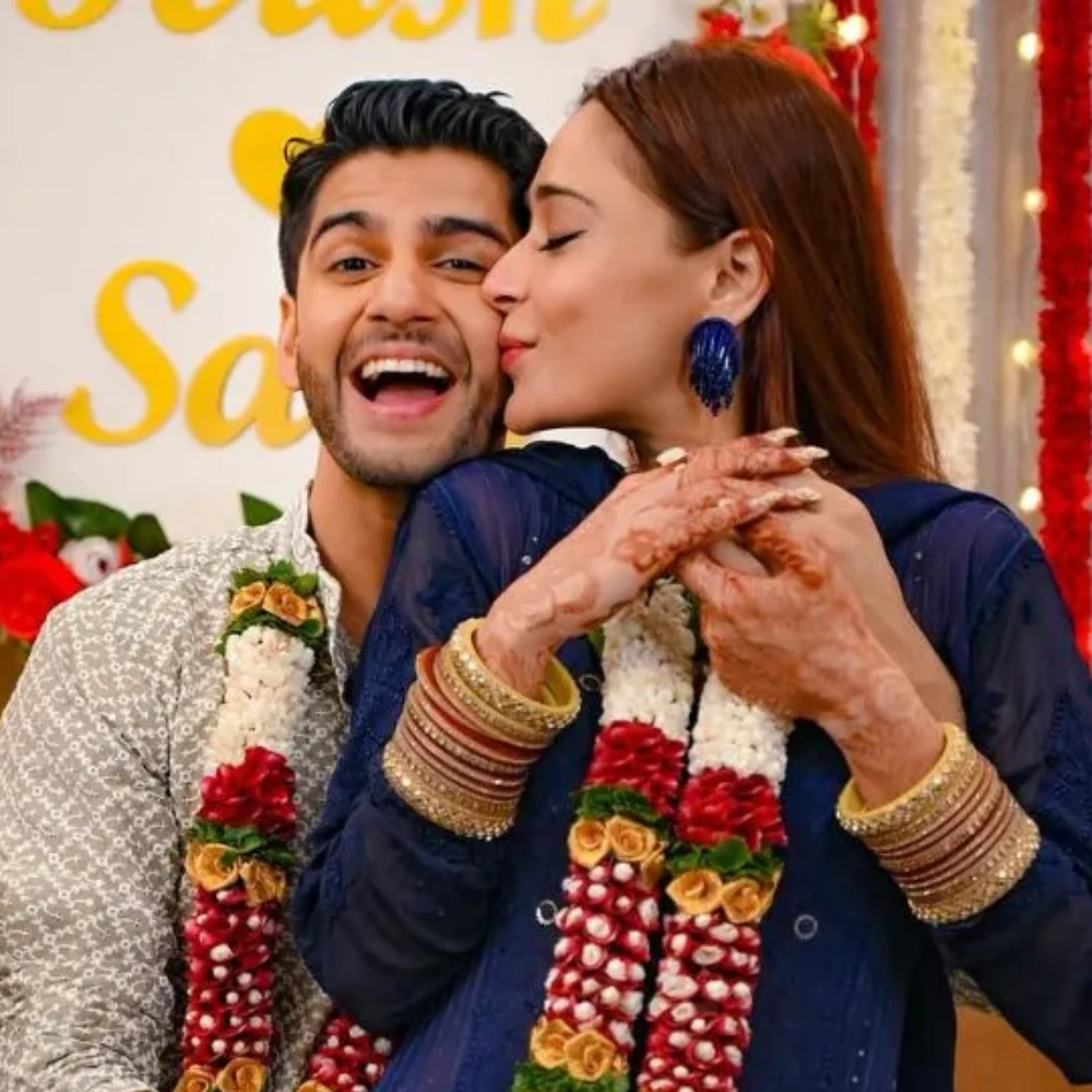 Who is Bigg Boss fame Sara Khan’s second husband Krish Pathak? All you want to know as they get married in intimate ceremony Who is Bigg Boss fame Sara Khan’s second husband Krish Pathak? All you want to know as they get married in intimate ceremony