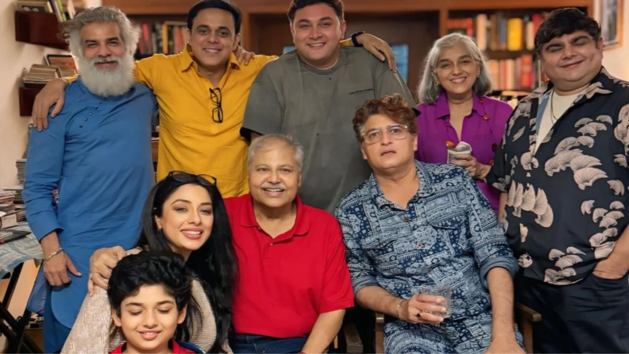 Sarabhai vs Sarabhai cast (via Instagram/Rupali Ganguly) (Image Courtesy: Instagram)