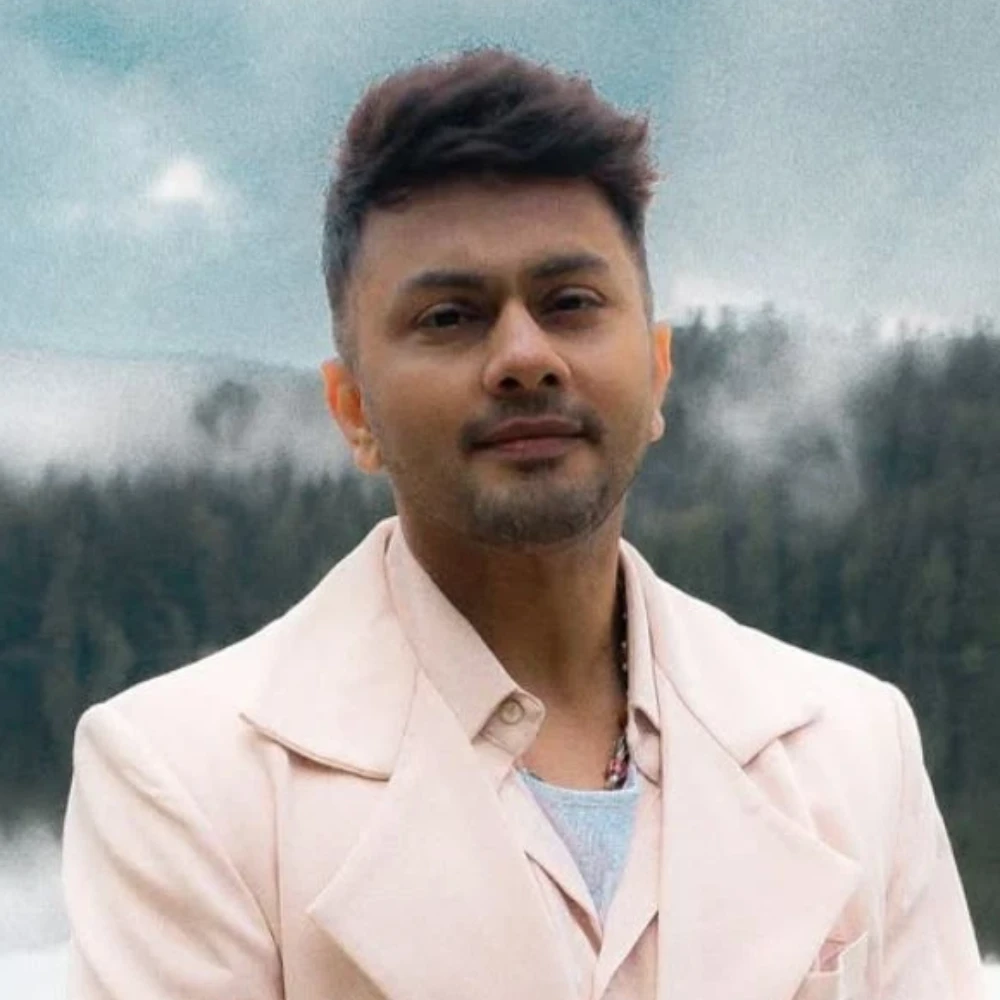 Bigg Boss 19 EXCLUSIVE: Awez Darbar reveals truth behind Shubhi Joshi’s affair claims, ...