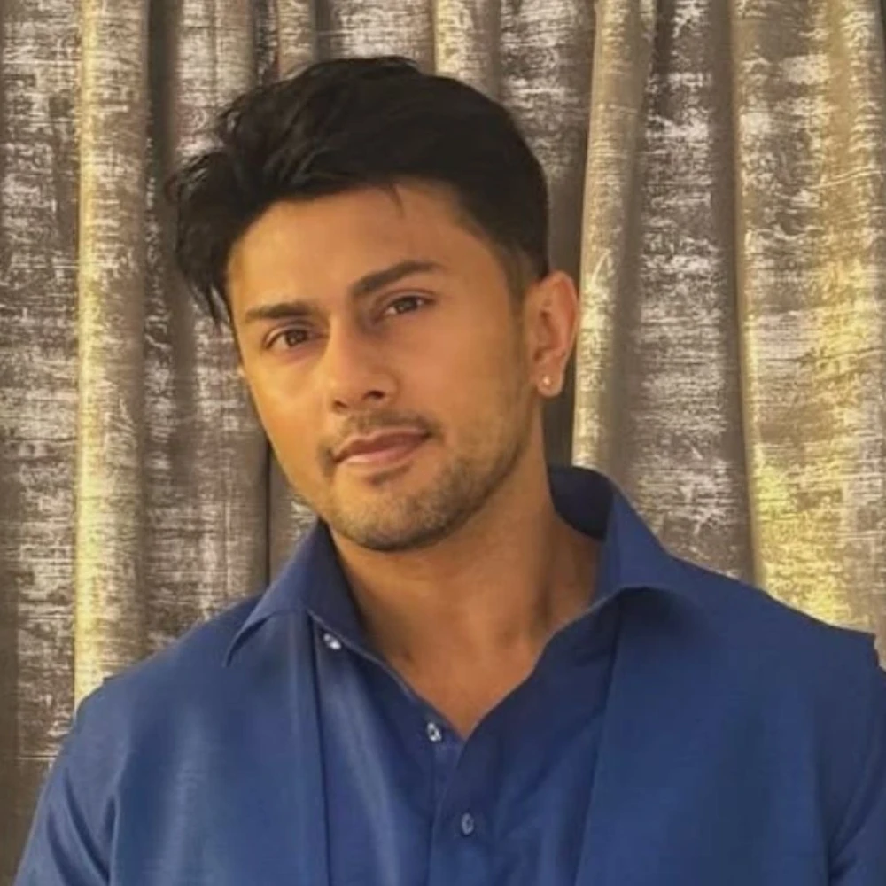 Bigg Boss 19 EXCLUSIVE: Awez Darbar denies being in 10-year relationship or begging ‘as...