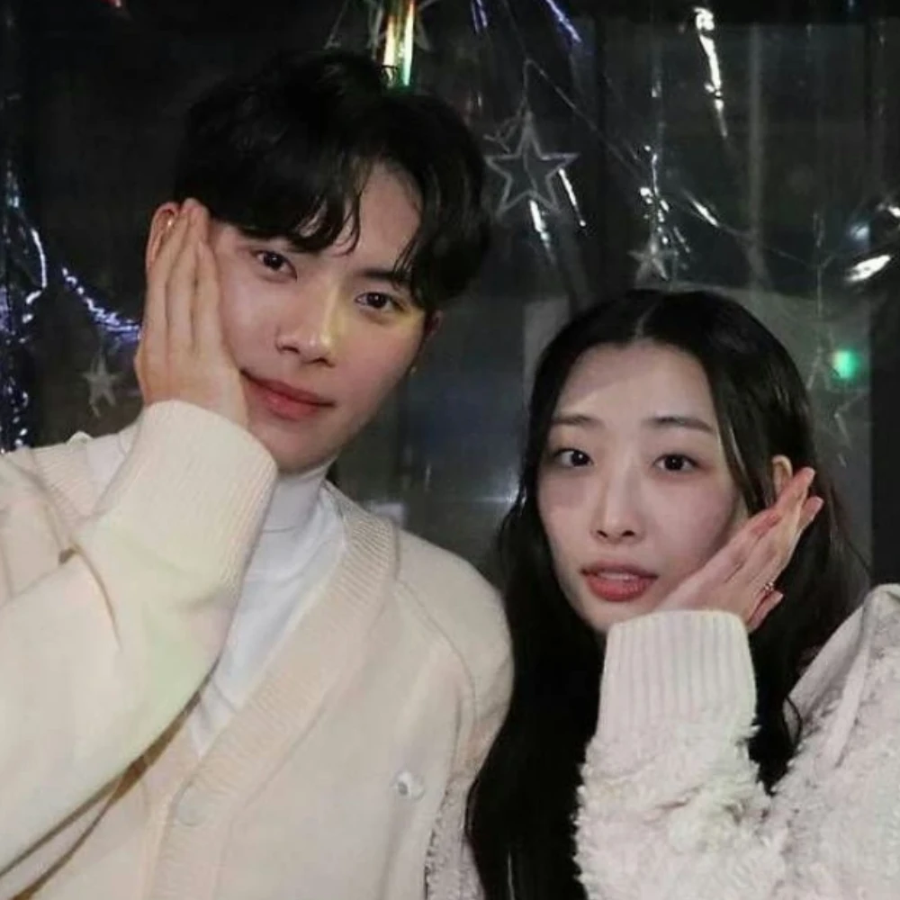 Lee Chae Min shuts down trolls targeting girlfriend Ryu Da In, goes on sweet date post-Bon Appétit, Your Majesty fame
