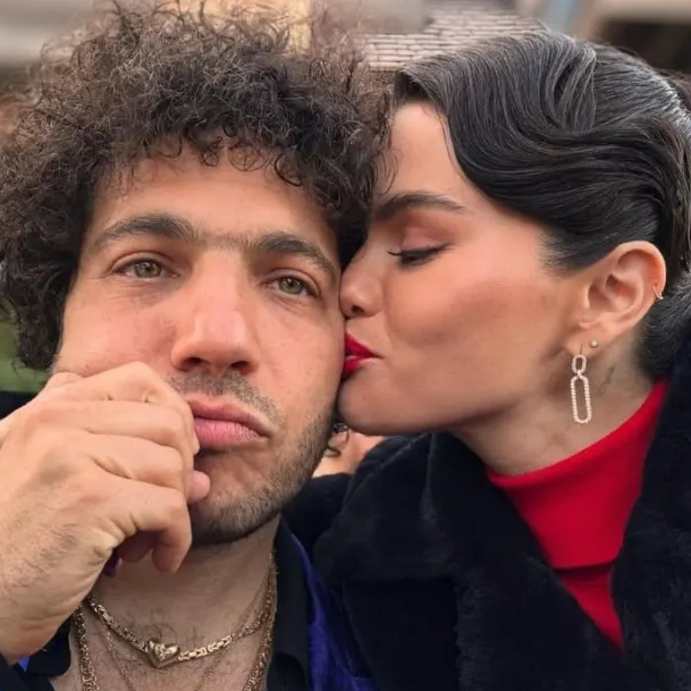 Benny Blanco Celebrates One Month of Being Married to Selena Gomez with UNSEEN Beach PIC Benny Blanco Celebrates One Month of Being Married to Selena Gomez with UNSEEN Beach PIC
