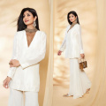 Shilpa Shetty shines brighter than moon in white as she attends Baba Siddiqui’s Iftaar party