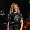 'Wanted To Do It Before The Rock Hall': Sheryl Crow REVEALS How She Chopped 8 Inches Off Her Hair