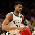 Giannis Antetokounmpo Injury Update: Will the Bucks Be Without Greek Freak for Start of 1st Round vs Pacers?