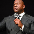 Magic Johnson Calls Out Fans Who Wanted Lakers to Lose Against Pelicans and Avoid Nuggets in Playoff 