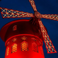 Iconic blades of Moulin Rouge windmill in Paris collapse; Here’s what we know 