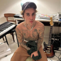 Fans Concerned As Justin Bieber Breaks Down In Tears In New Pics; Hailey Bieber Reacts With THIS Comment