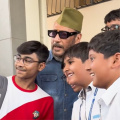 WATCH: Jackie Shroff teaches kids how to pose for selfie in full ‘bhidu’ style and it is too good to be missed
