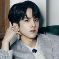 THE BOYZ’s Younghoon marks 1000th day of sending daily messages to fans as promised; earns praise