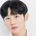 Jung Hae In gets emotional at Cannes as I, The Executioner receives 10 mins ovation after screening; Reveals mother's reaction to film