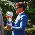 Patrick Mahomes Takes Up the Guide Job on Chiefs' Visit to the White House