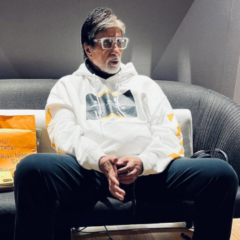 Amitabh Bachchan walked into Bangkok s**ip club with unbuttoned shirt, recalls Apoorva Lakhia; reveals he was ‘mind-blown’
