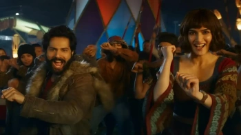 Bhediya Saturday Box Office: Varun Dhawan-Kriti Sanon starrer sees decent growth after underwhelming first day