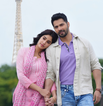 EXCLUSIVE: Varun Dhawan and Janhvi Kapoor’s Bawaal to be the first Indian Film to premiere at Eiffel Tower