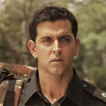 EXCLUSIVE: Farhan Akhtar reveals reason behind casting Hrithik Roshan in Lakshya; shares why the movie is still relevant