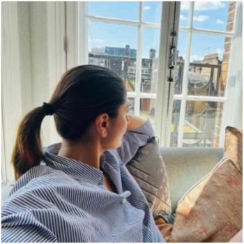 Kareena Kapoor Khan gives peek into 'Sundays by her window' as she enjoys a sunny day in London