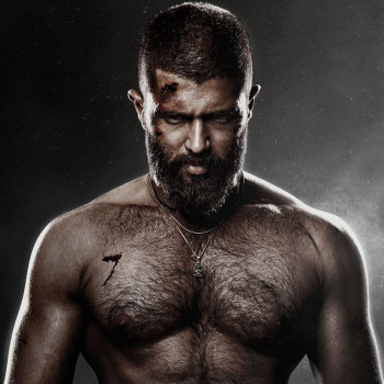 Kingdom: Vijay Deverakonda goes Shah Rukh Khan way for his remuneration in Gowtam Tinnanuri directorial?