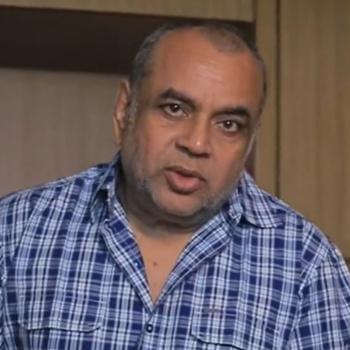 Paresh Rawal says Salman Khan is full of 'mannerisms' unlike Aamir Khan, praises Shah Rukh Khan's performance in THIS film
