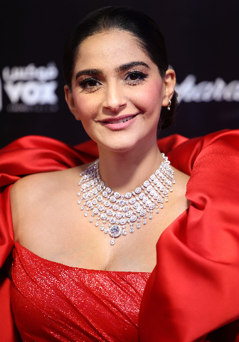 Sonam Kapoor Poster