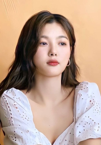 Kim Yoo-jung Poster