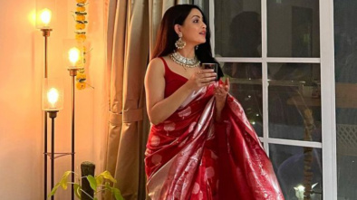 Saree deals par sweater