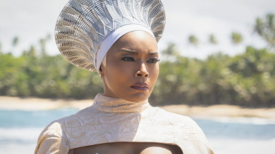 A Supreme Disappointment': Angela Bassett Weighs In On 2023 Oscars Loss, Saying She Wanted To 'Handle It Very Well'