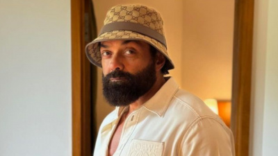 Bobby Deol is thrilled by ACappella band Aflatunes's performance on Jamal Kudu; calls it 'outstanding'