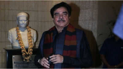 Shatrughan Sinha 'regrets' saying no to Sholay and Deewaar; reveals why he hasn’t watched the movies till date
