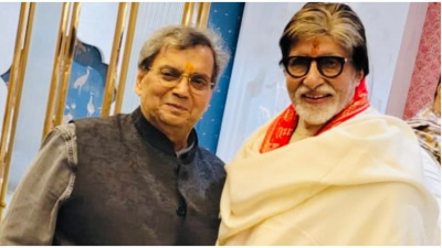 Amitabh Bachchan and Subhash Ghai exude happiness as they pose together in Ayodhya; see PIC