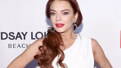 Will Lindsay Lohan Be The Godmother Of Ayesha Curry's Baby? Pregnant Food Network Star Replies 