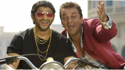 Did you know Arshad Warsi was supposed to play just one of the goons behind Sanjay Dutt in Munna Bhai MBBS?