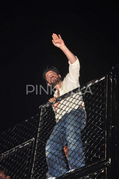 EXCLUSIVE: Drama over SRK's Mannat continues, Activists demand its seize