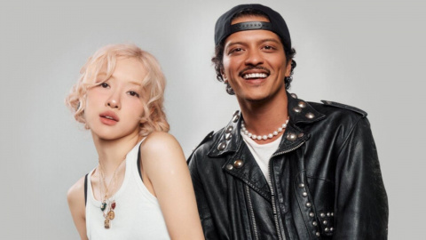 APT ROSE BRUNO MARS 7インチ & サングラス APT ROSE BRUNO MARS 7インチ & サングラス - メルカリ