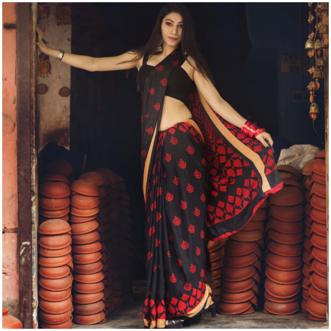 Saree for party top rocking