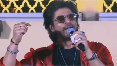 WATCH: Shah Rukh Khan recites viral dialogue 'bete ko haath lagane