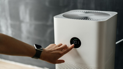 shoppers say this air purifier can help ease congestion