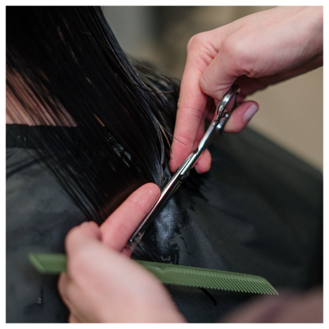 38 Low-Maintenance Medium-Length Haircuts for Busy Women
