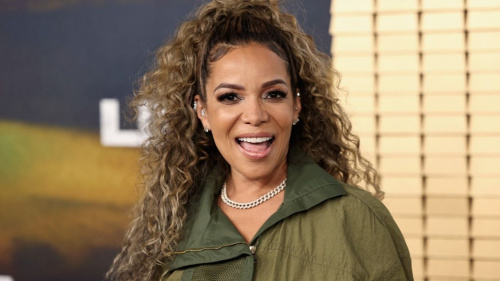 I Just Can't Write Them:' The View Host Sunny Hostin Explains She  Crowdsourced Steamy Scenes For Her Novel | PINKVILLA