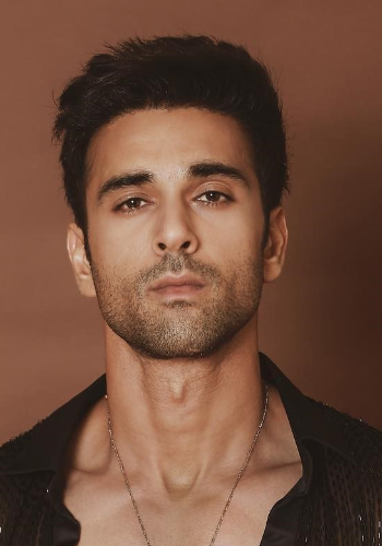 Pulkit Samrat