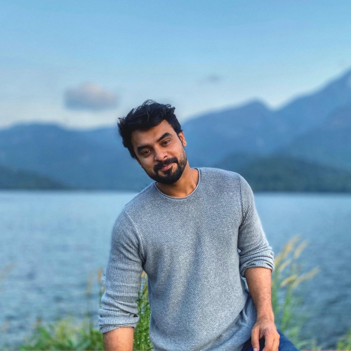 Tovino Thomas