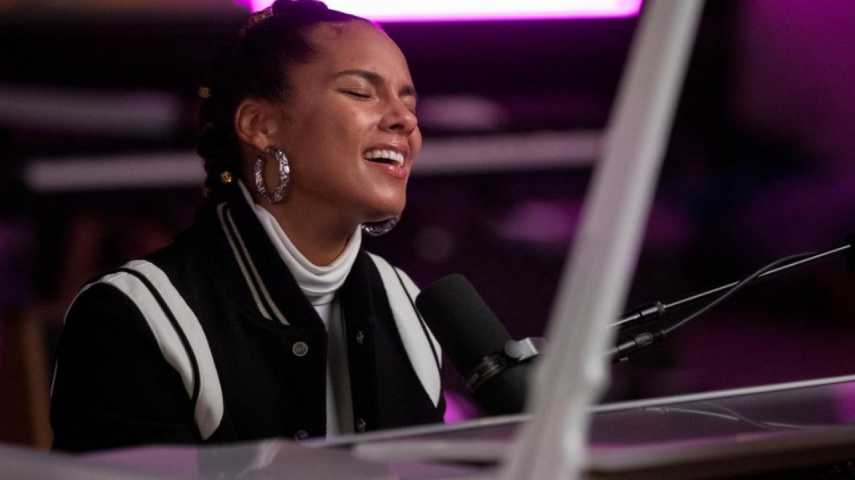 Who are Alicia Keys' parents?